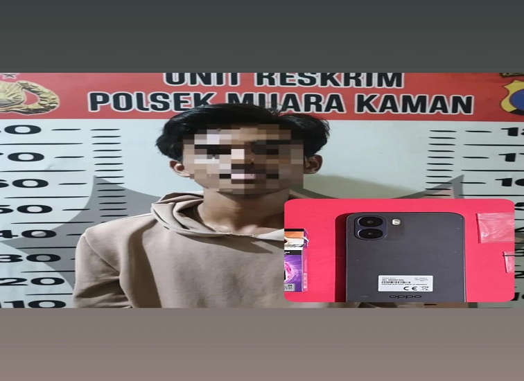 Tersangka SS (22) dan barang bukti yang diamankan petugas Polsek Muara Kaman, Selasa (2/6/26). (Doc. Humas Polres Kukar)