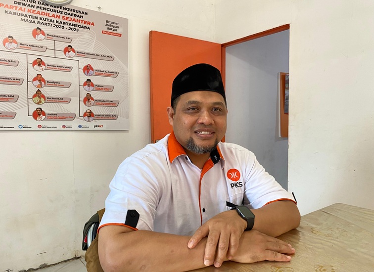 Ketua DPD PKS Kukar, Ahmad Zainuddin, Rabu (15/7/2026) (Rizki/Lingkarkaltim)