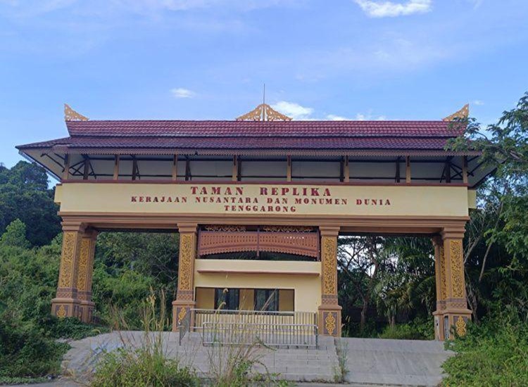 Taman Replika Kerajaan Nusantara, Kamis (9/7/2026) (Rizki/Lingkarkaltim)