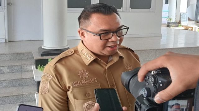 Bupati Kukar dr. Aulia Rahman Basri, Senin, (20/7/26). (M. As'ari/ Lingkarkaltim)