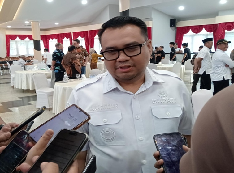 Bupati Kukar dr. Aulia Rahman Basri. (Lingkar Kaltim/M. As'ari)