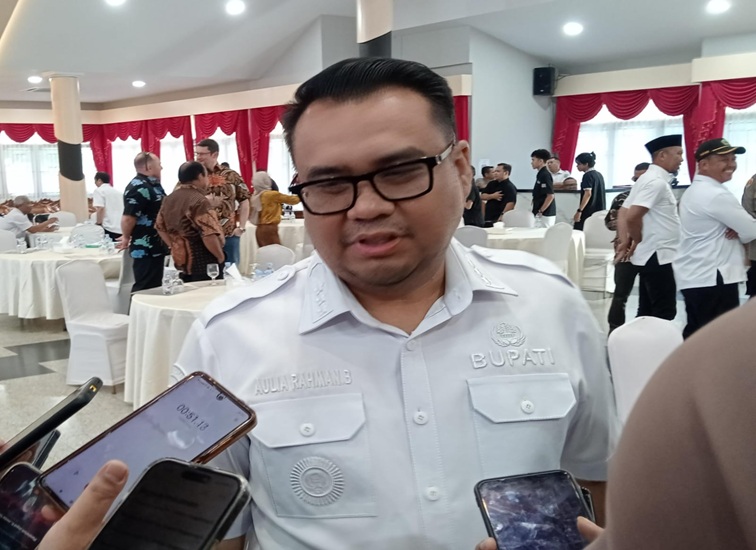 Bupati Kukar dr. Aulia Rahman Basri. (Lingkar Kaltim/M. As'ari)