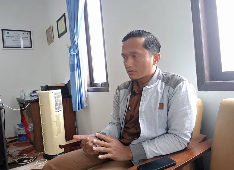 Kepala Bidang Kesra Sekretariat Daerah Kukar, Fathul Alamin. (Lingkar Kaltim/M. As'ari)