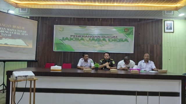 Sosialisasi Penerangan Hukum, "Jaksa Jaga Desa", Kantor Desa Bakungan, Jl. Gerbang Dayaku, Rabu (8/7/26). (Doc. Ali Mustofa)
