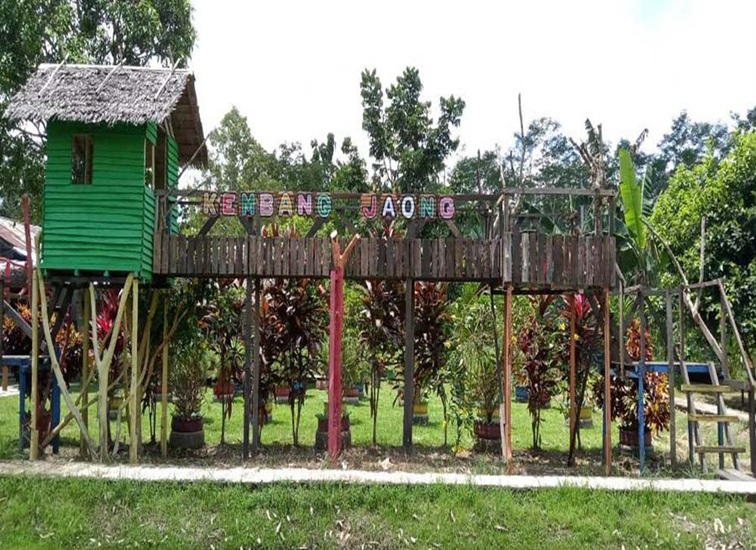Wisata Taman Kembang Jaong, Jum'at (10/7/2026) (Rizki/Lingkarkaltim)