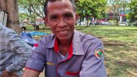 Asmuni selaku Ketua Koperasi Sawit Etam Bersama, Desa Lebaho Ulaq, Kec. Muara Kaman, Kamis (30/7/26). (Dilla/lingkarkaltim)
