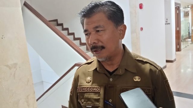 Plt. Kepala Inspektorat Kukar, Sunggono. (Lingkarkaltim/M. As'ari)