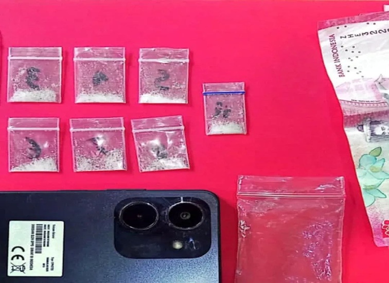 Barang bukti diamankan polsek Muara Kaman, Selasa (14/7/26). (Doc. Humas Polres Kukar)