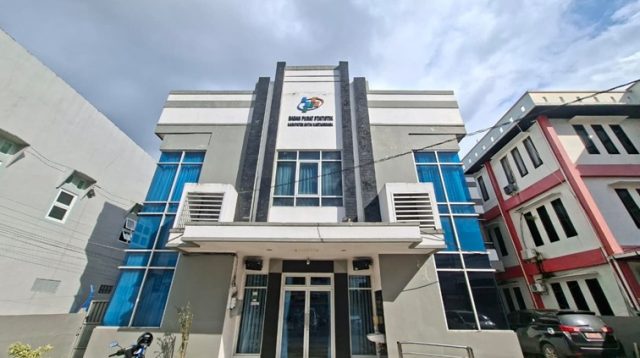 Kantor BPS Kukar, Jalan Danau Aji, Tenggarong, Kamis (2/7/26). (Dilla/lingkarkaltim)