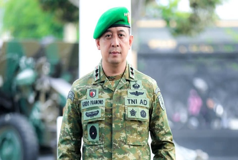 Sosok Mayjen TNI Krido Pramono di balik lagu monumental Teruslah Melangkah. (Dok. Istimewa)
