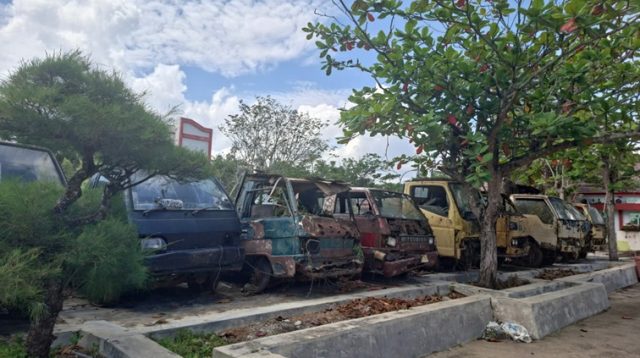 9 Unit Barang Temuan Aset Daerah di Gudang Pemkab Kukar, Selasa (7/7/26). (Dilla/lingkarkaltim)