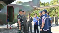 Lanud Dhomber , Otorita IKN dan BMKG saat persiapan pelaksanaan OMC, di Lanud Dhombet, Jumat (21/8/2026),.(Dok: Lanud Dhomber).