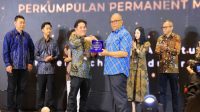 Wakil Menteri Ketenagakerjaan Afriansyah Noor, saat menghadiri peresmian Perkumpulan Permanent Makeup Indonesia dan Lembaga Sertifikasi Profesi (LSP) Permanent Makeup Indonesia di Jakarta, Minggu (23/8/2026). (Dok. kemnaker.go.id)
