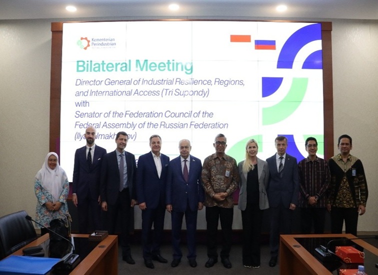 Pertemuan bilateral antara Kementerian Perindustrian dan Senator Federasi Rusia Ilyas Umakhanov di Jakarta. (Dok. kemenperin.go.id)