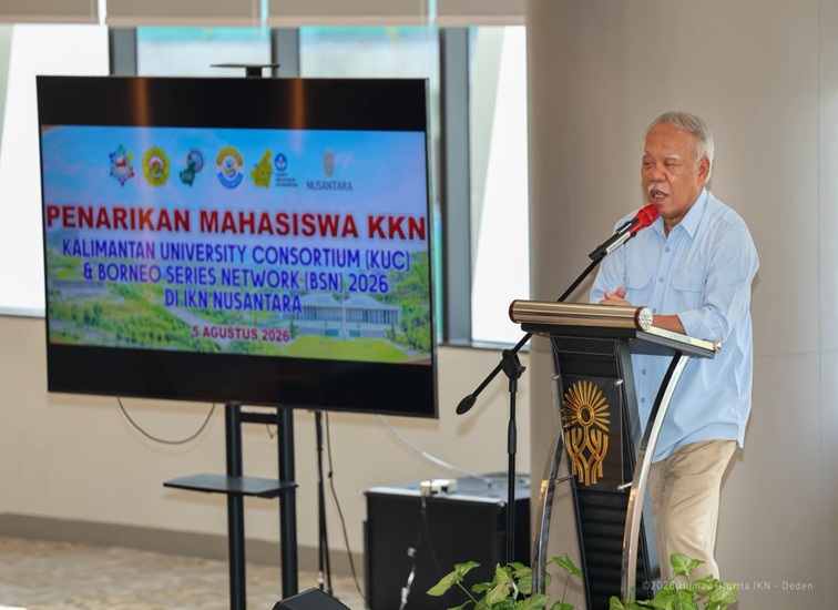 Dirangkai dengan peninggalan jejak hijau di Nusantara, Kepala Otorita IKN, Basuki Hadimuljono, meresmikan kegiatan penarikan mahasiswa KKN Bersama Kalimantan Universitas Consorsium (KUC)—Borneo Studies Network (BAN) Tahun 2026, Rabu (05/08/2026).