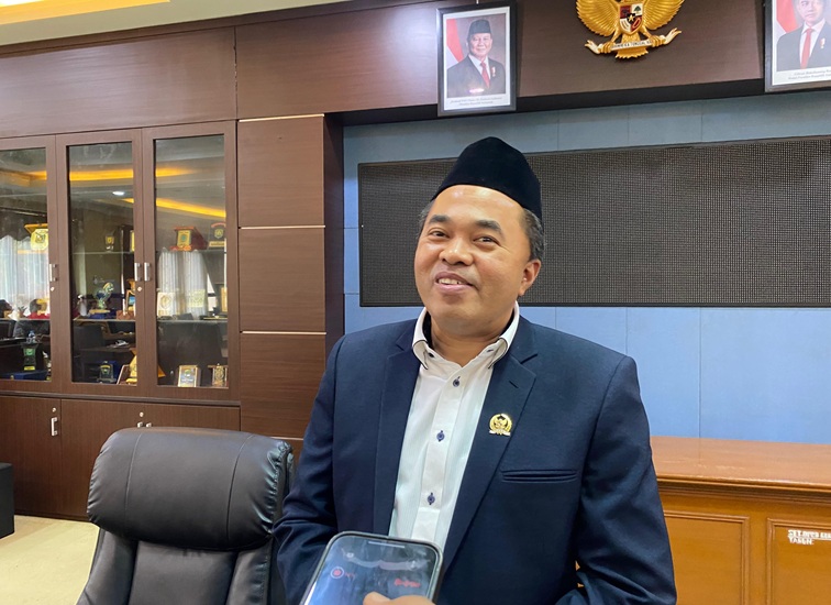 Ketua DPRD Kukar Ahmad Yani, Rabu (5/8/2026) (Rizki/Lingkarkaltim)