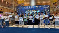 Para juara pada event Turnamen Catur pelajar se Kaltim 2026, yang diselenggarakan Sekolah Budi Bakti Samarinda, Minggu (24/8/2026).(Rizki/Lingkarkaltim)