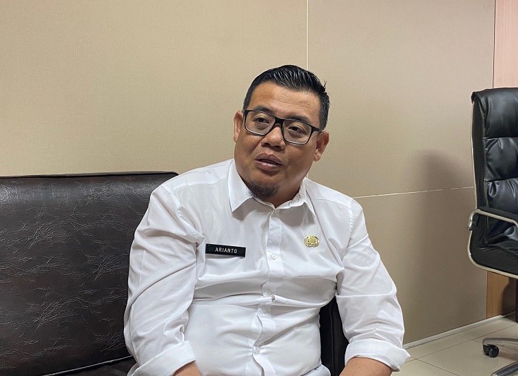 Kepala DPMD Kukar Arianto, Rabu (19/8/2026) (Rizki/Lingkarkaltim)