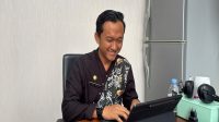 Kabag Kesra Pemkab Kukar Fathul Alamin, Jum'at (14/8/2026) (Rizki/Lingkarkaltim)