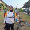 Alpriani Eka Setiowati (26) saat berlatih panahan di Arena panahan jalan. Tenis Lapangan Stadion Rondong Demang, Tenggarong, Senin (24/8/26). (Dilla/lingkarkaltim)