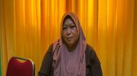 Kepala SMP Negeri 3 Tenggarong, Sariyani, Jum'at (7/8/2026) (Rizki/Lingkarkaltim)