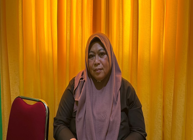 Kepala SMP Negeri 3 Tenggarong, Sariyani, Jum'at (7/8/2026) (Rizki/Lingkarkaltim)