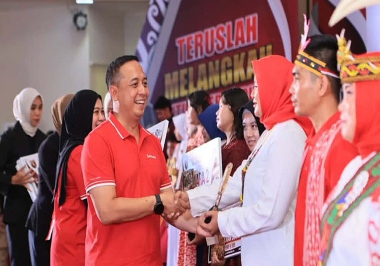 Mayjen Krido Pramono rayakan HUT ke-81 RI lewat panggung musik Teruslah Melangkah untuk Merah Putih. (Dok. Istimewa)