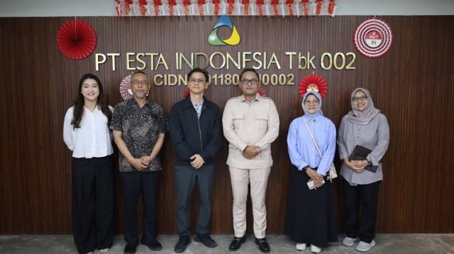 Wagub Seno Aji seusai meninjau perusahaan pengolahan sarang burung walet, PT Esta Indonesia Tbk (NEST).(Dok.Humas Pemprov Kaltim)