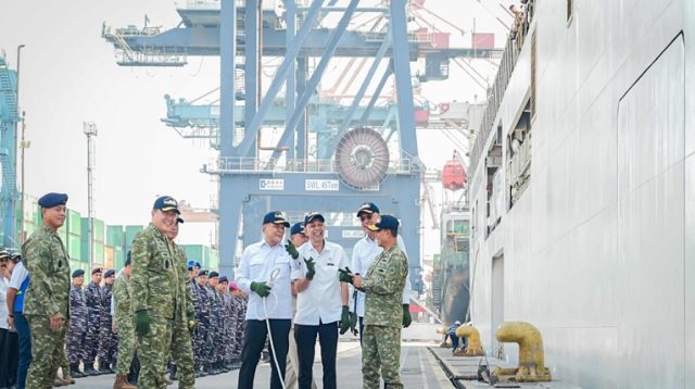 Wakil Menteri Sosial Agus Jabo Priyono menghadiri pelepasan Satgas Terpadu Port Visit 2026 di Dermaga 106 Tanjung Priok, Jakarta Utara, Senin (14/9/2026). (Dok: kemensos.go.id)