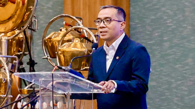 Menteri Pendidikan Tinggi, Sains, dan Teknologi (Mendiktisaintek), Brian Yuliarto. (Dok. Kemdiktisaintek)