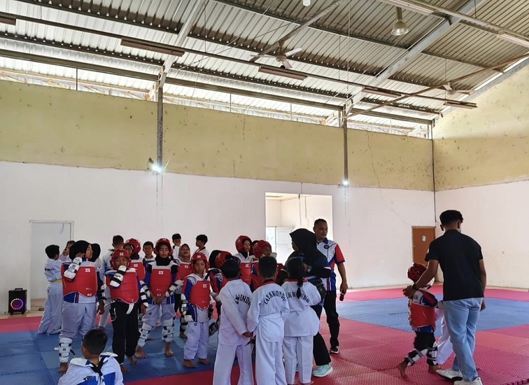 Atlet Taekwondo Kukar Saat Latihan (Istimewa)