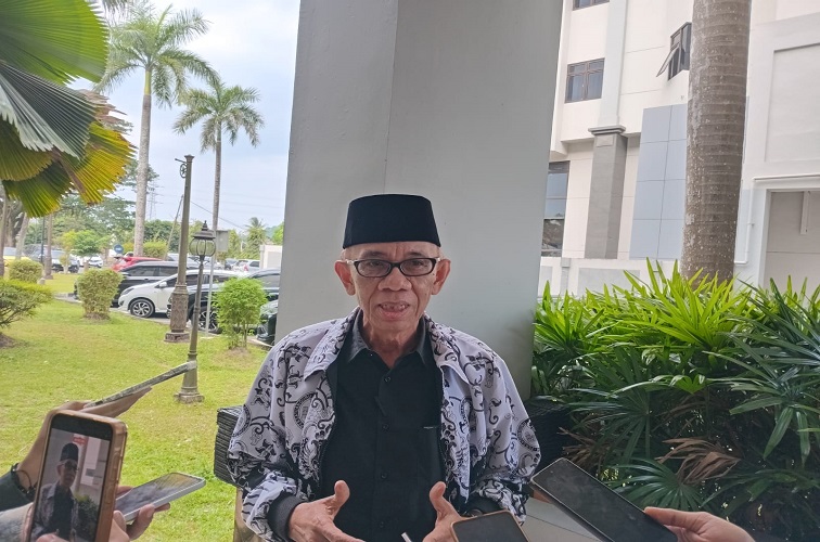 Sekretaris Umum PGRI Kaltim, Adjrin.(Foto:Devi/Lingkarkaltim)