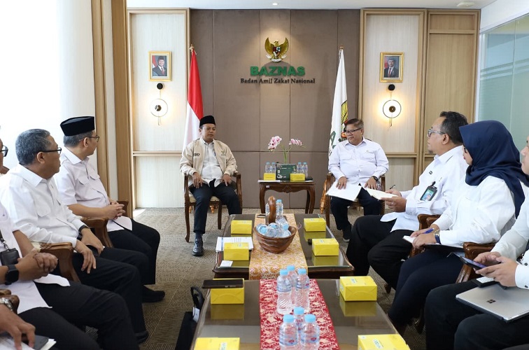 audiensi antara jajaran komisioner BAZNAS dan tim teknis Kemnaker di Gedung BAZNAS, Jakarta, Senin (14/9/2026)