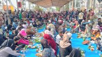 Pelaksanaan budaya Beseprah Erau Adat Kutai 2026 di depan Musium Mulawarman Tenggarong pada Kamis (24/9/2026). (M. As'ari/Lingkar Kaltim)