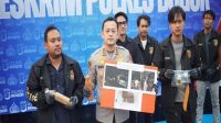 Kepolisian Resor (Polres) Bogor berhasil membongkar jaringan peredaran bahan kimia berbahaya merkuri ilegal usai menggerebek sebuah gudang penyimpan di wilayah Kecamatan Babakanmadang, Kabupaten Bogor, Jawa Barat.