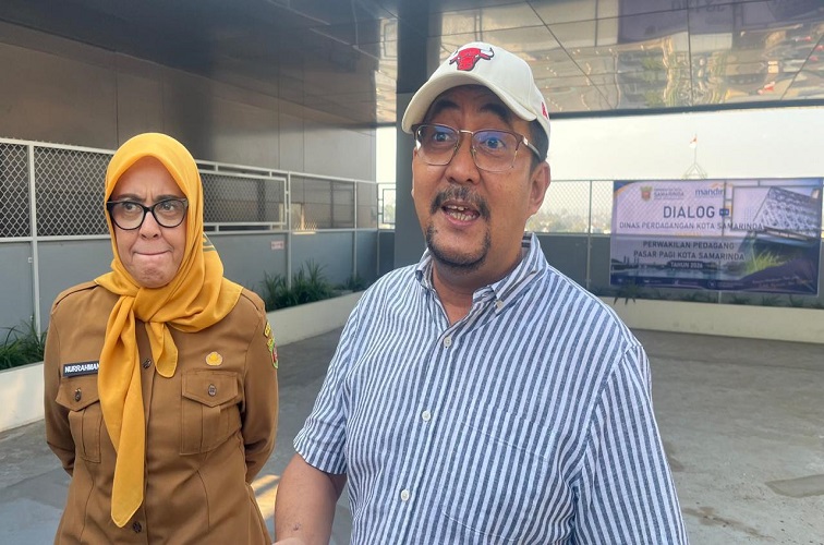 Kepala Disdag Kota Samarinda Nurrahmani dan Ketua Komisi II DPRD Kota Samarinda Iswandi (Foto:Devi)