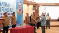 Para pengurus DPK Apindo Kukar periode 2026-2031 yang resmi dilantik. (M. As'ari/Lingkarkaltim)