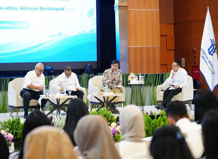 Staf Ahli Bidang Pembangunan Daerah Kementerian Koordinator Bidang Perekonomian Haryo Limanseto dalam acara Diseminasi Keterbukaan Informasi Publik yang bertema “Informasi Terbuka, Investasi Berkualitas, Hilirisasi Berdampak” di Kementerian Investasi dan Hilirisasi/Badan Koordinasi Penanaman Modal (BKPM), Senin (21/09/26). (dok. Humas ekon)
