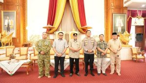 Bupati Kutai Kartanegara Aulia Rahman Basri terlibat dalam rangkaian persiapan tersebut bersama Sultan Kutai Kartanegara Ing Martadipura XXI Aji Muhammad Arifin, Forkopimda, perangkat daerah dan panitia.(Dok.Diskominfo Kukar)