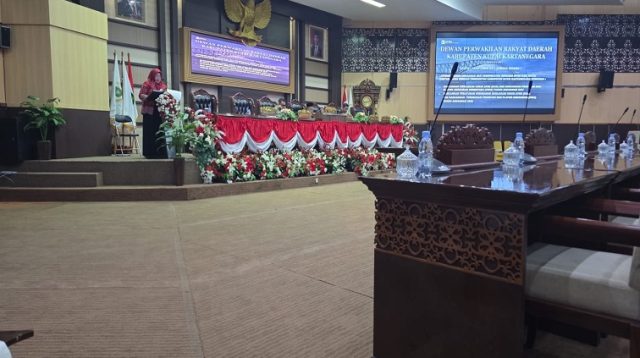 Anggota Banggar Fatlon Nisa, Rabu (23/9/2026) (Rizki/Lingkarkaltim)