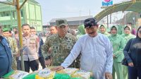 hut tni Bazar Murah di Makodim Kukaes