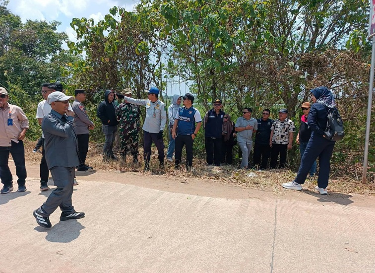 Koordinasi Antar OPD Mencari Solusi Jalan Alternatif (Dok. Kecamatan Muara Muntai)