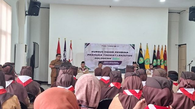 Pembukaan Kursus Pembina Pramuka Mahir Tingkat Lanjutan Golongan Siaga, Gedung Pramuka Kwarcab Kukar, Tenggarong, Jl. Awang Sabran, Selasa (29/9/26). (Dilla/lingkarkaltim)
