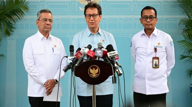 Menteri Kesehatan (Menkes) Budi Gunadi Sadikin (tengah), Jakarta, Senin (28/09/2026). (Dok. BPMI Setpres)