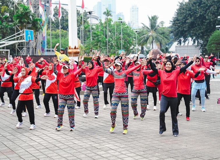 Kegiatan Rabu Bugar Kementerian Pemuda dan Olahraga (Kemenpora) RI bersama komunitas Ikatan Olahraga Senam Kreasi Indonesia (IOSKI) di lingkungan Kemenpora, Senayan, Jakarta, Rabu (2/9/2026). (Dok. Kemenpora)