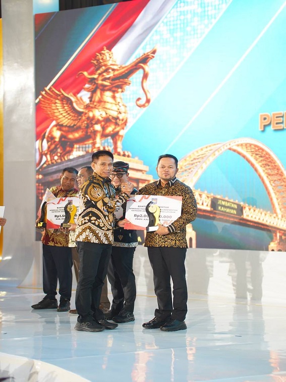 Ajang Apresiasi Pemerintah Daerah Berprestasi 2026 Batch II Regional Kalimantan yang diselenggarakan Kementerian Dalam Negeri (Kemendagri) bekerja sama dengan CNN Indonesia, di Platenium Hotel Balikpapan, Kamis (3/9/2026).(Foto:Humas Pemprov Kaltim