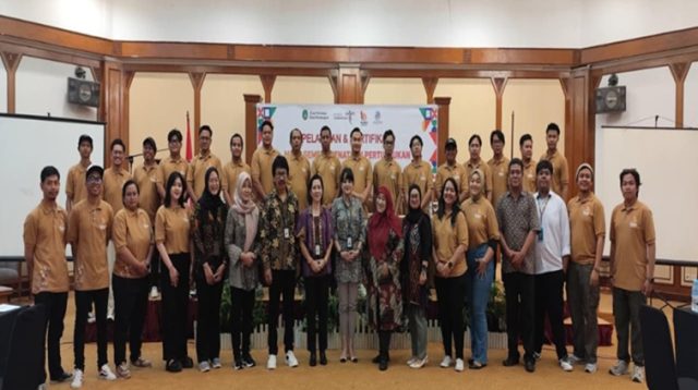 Pelatihan dan Sertifikasi Management Penataan Pertunjukan di ruang mulawarman Ballroom Hotel Grand Elty, Singgasana Tenggarong. (Doc. Dinas Pariwisata Kukar).