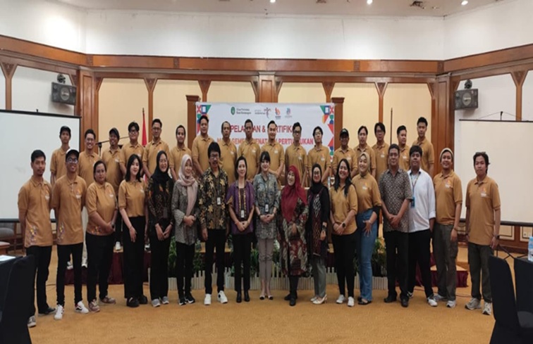 Pelatihan dan Sertifikasi Management Penataan Pertunjukan di ruang mulawarman Ballroom Hotel Grand Elty, Singgasana Tenggarong. (Doc. Dinas Pariwisata Kukar).