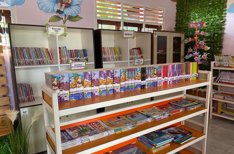 Perpustakaan SDN 025 Tenggarong