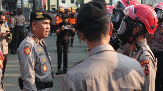 Kakorsabhara Baharkam Polri Irjen Pol. Nazli memimpin Apel Kesiapan Tanggap Darurat Bencana di Lapangan Apel Korsabhara Baharkam Polri, Minggu (6/9/2026). (Dok. tribratanews.polri.go.id)